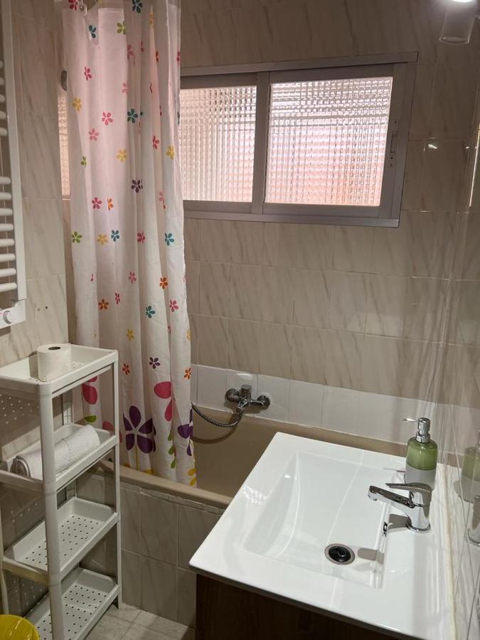 C8 Comodo Piso De 3 Habitaciones Cerca Del Centro De Madrid Kültér fotó